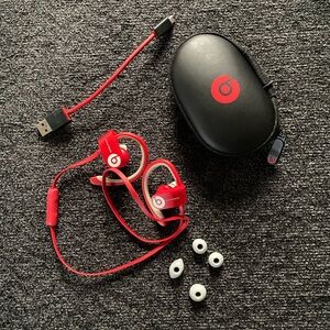Powerbeats by Dr. Dre Red Wireless Bluetooth Headphones Case & Charging Cable